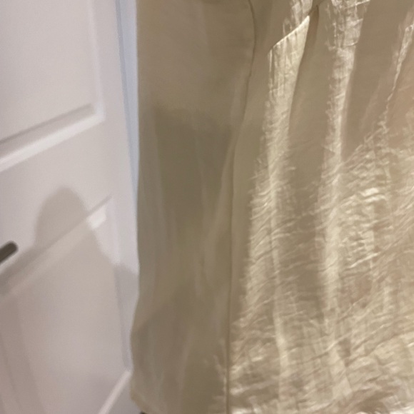 Silky top with black lace trimming on neck area. - Picture 5 of 11